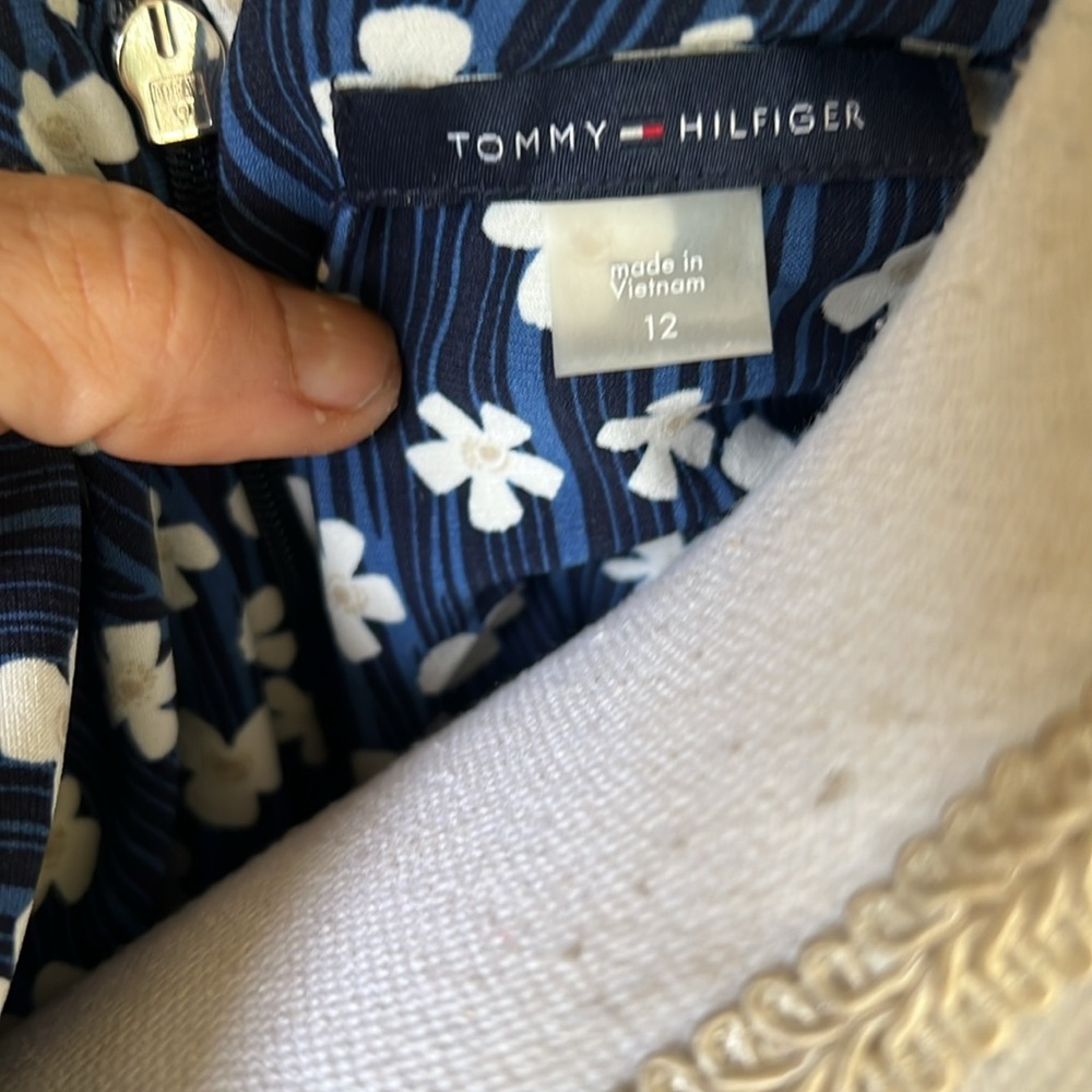 Tommy Hilfiger Daisy Chain Jersey Shift Dress with Bell Sleeves size 12 exc cond - Picture 14 of 14